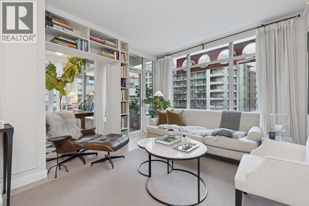 502 111 E 1st Avenue, Vancouver, British Columbia V6A 0E9 - Photo 2 - R3077476