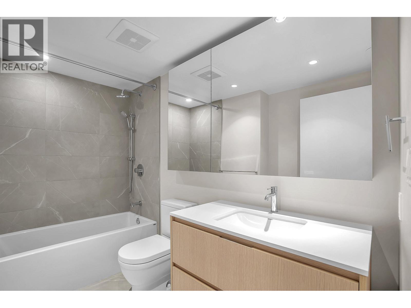 602 1500 Fern Street, North Vancouver, British Columbia V7J 0E6 - Photo 28 - R3077511