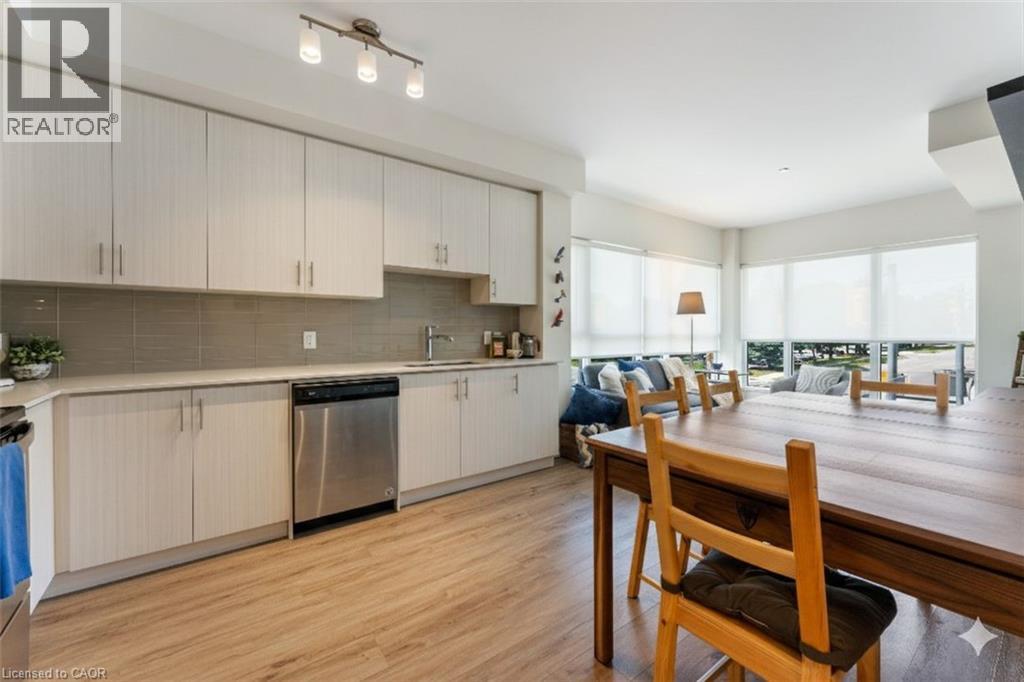 340 Plains Road E Unit# 202, Burlington, Ontario  L7T 0C2 - Photo 5 - 40796946