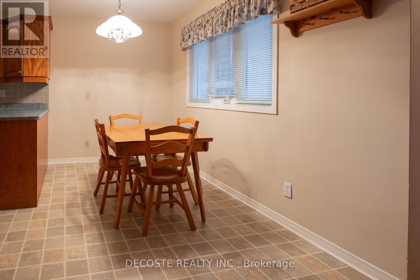 20676 Glen Robertson Road, North Glengarry, Ontario  K0C 1A0 - Photo 10 - X12582726