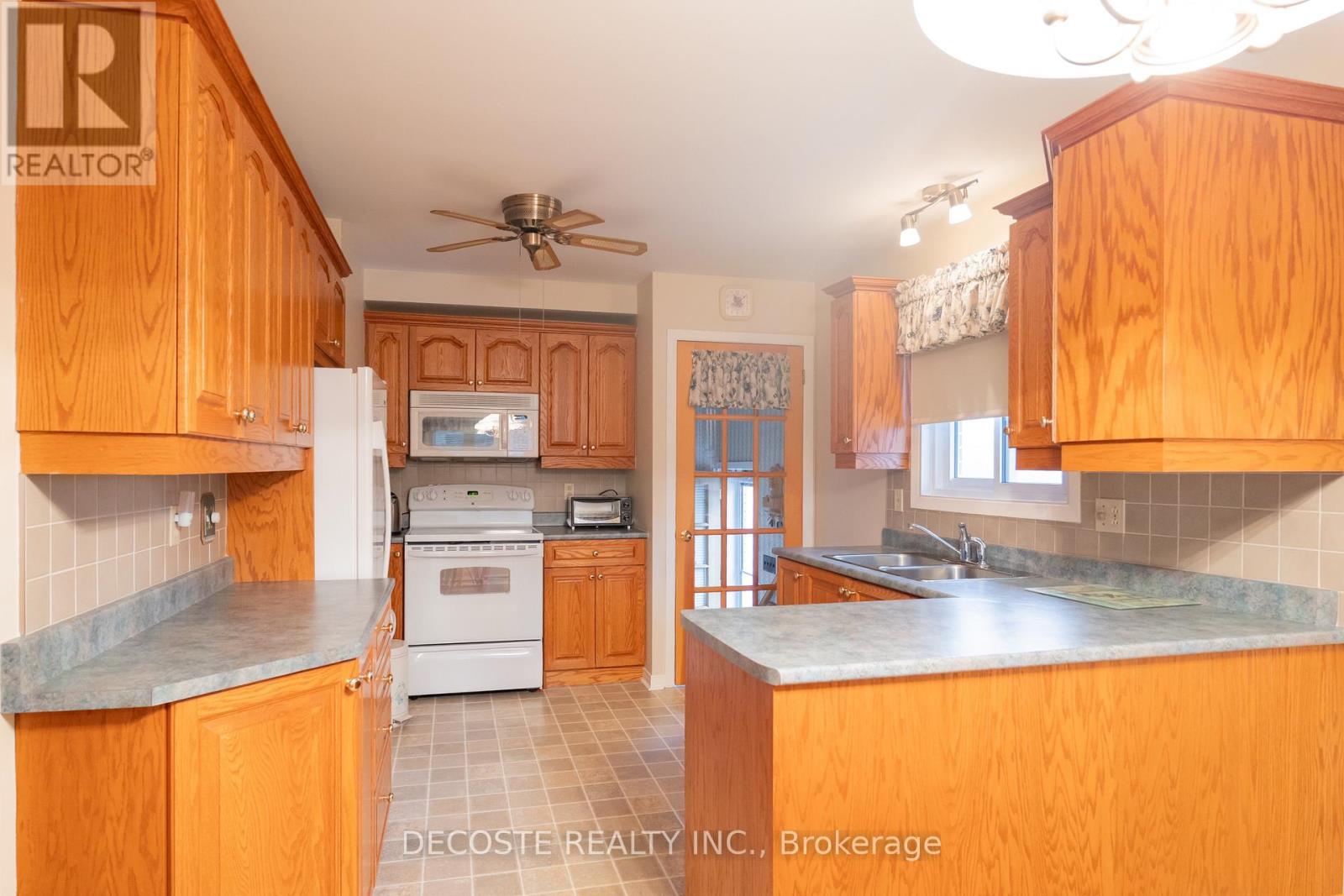 20676 Glen Robertson Road, North Glengarry, Ontario  K0C 1A0 - Photo 8 - X12582726