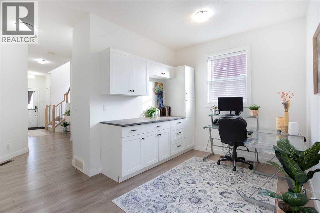 325 Bayview Way Sw, Airdrie, Alberta  T4B 4H3 - Photo 11 - A2268514