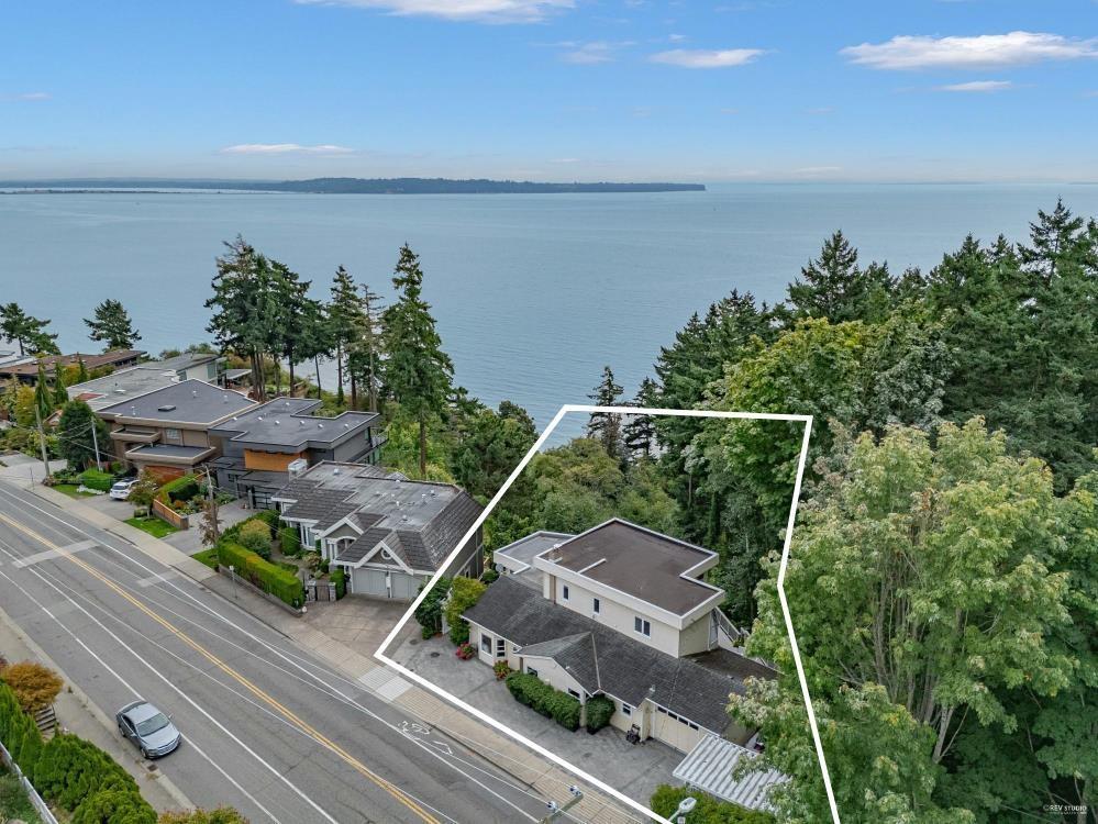 14104 MARINE DRIVE, White Rock, British Columbia