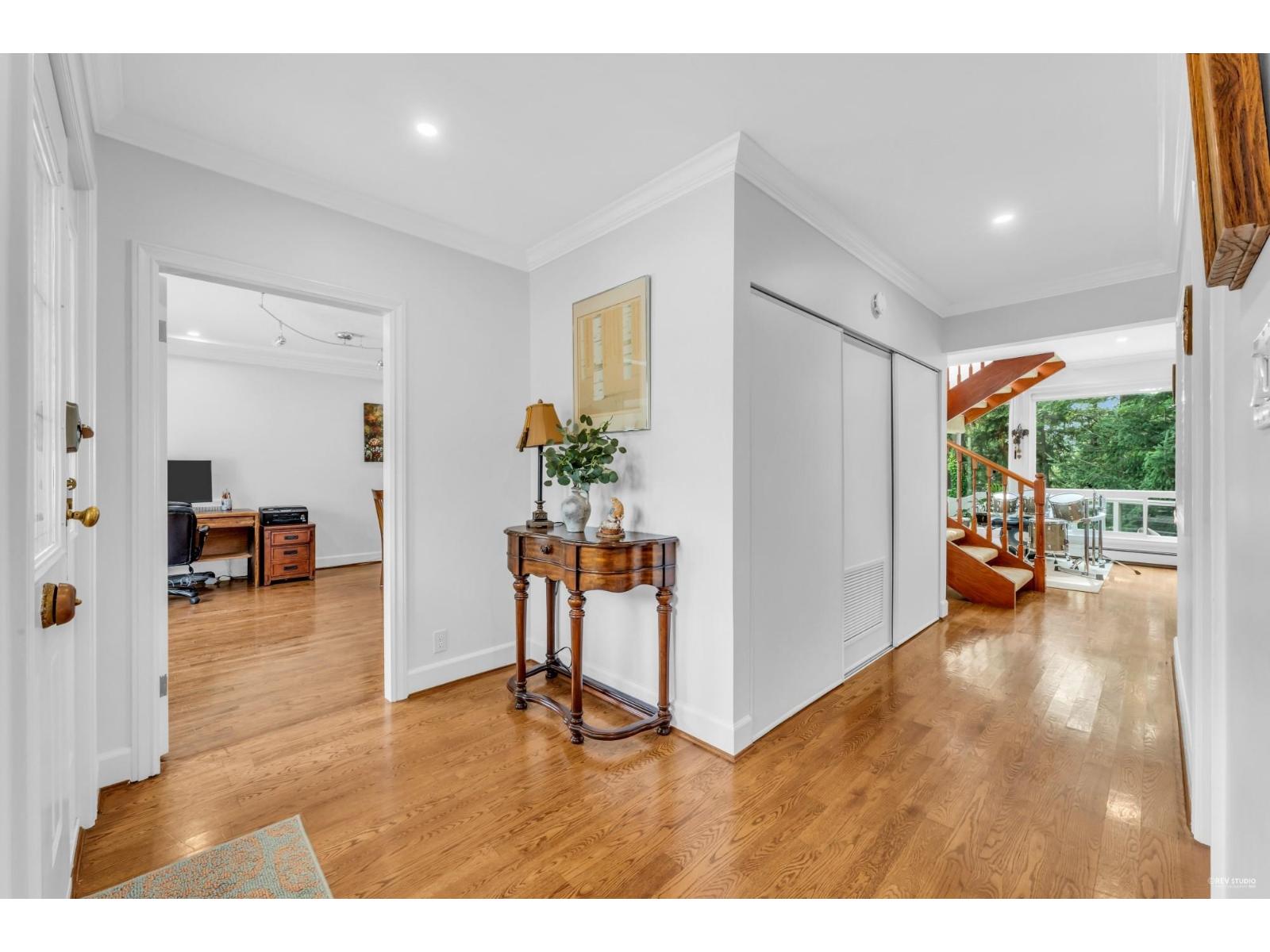 14104 Marine Drive, White Rock, British Columbia  V4B 1A7 - Photo 11 - R3077352