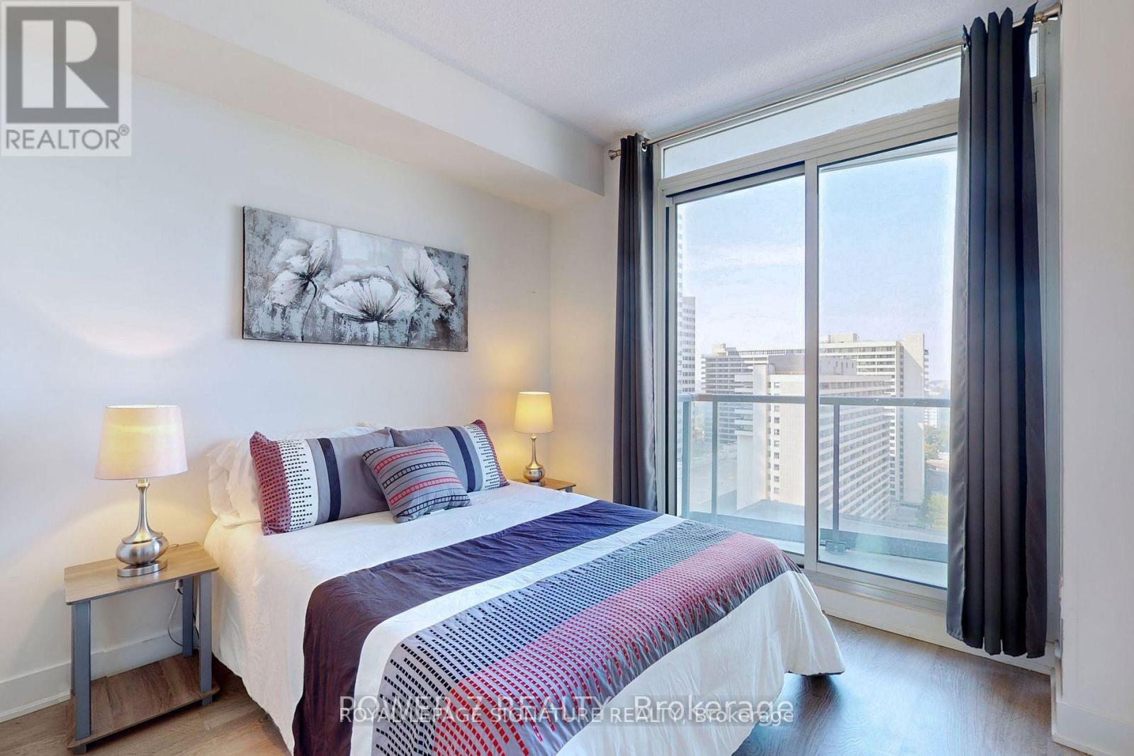 1805 - 30 Roehampton Avenue, Toronto, Ontario  M4P 0B9 - Photo 10 - C12677866