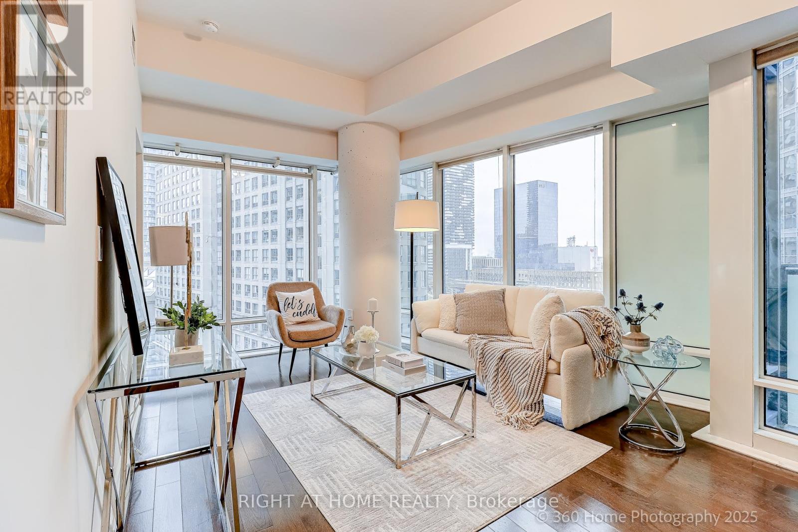 908 - 8 The Esplanade, Toronto, Ontario  M5E 0A6 - Photo 10 - C12677910