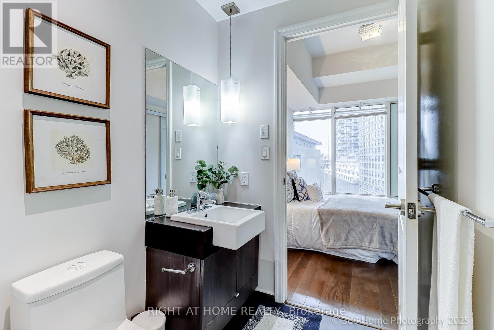 908 - 8 The Esplanade, Toronto, Ontario  M5E 0A6 - Photo 19 - C12677910