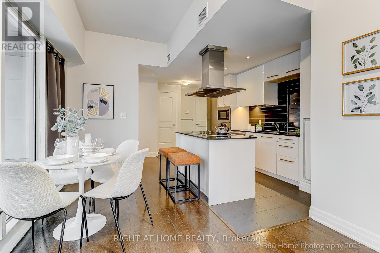 908 - 8 The Esplanade, Toronto, Ontario  M5E 0A6 - Photo 7 - C12677910