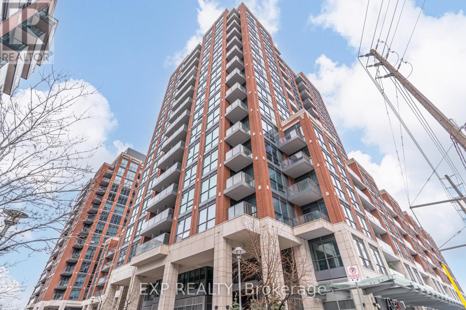 432 - 31 TIPPETT ROAD, Toronto, Ontario