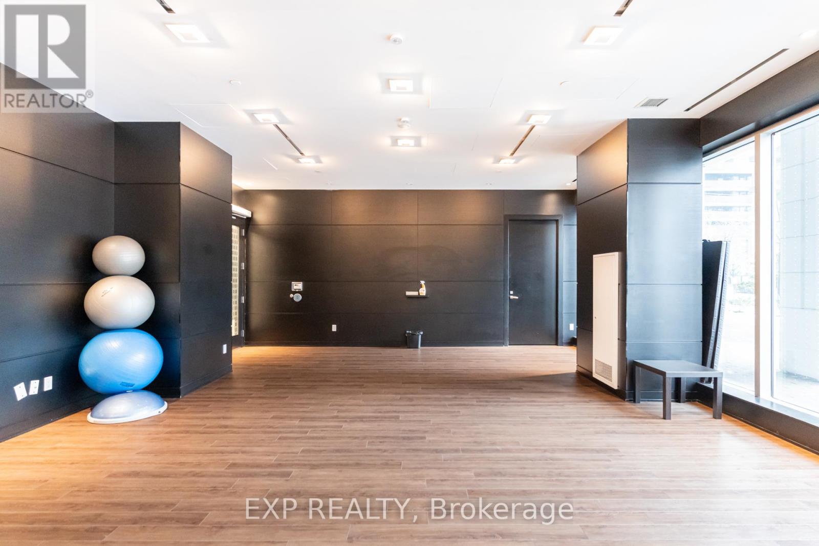 432 - 31 Tippett Road, Toronto, Ontario  M3H 0C8 - Photo 16 - C12677938