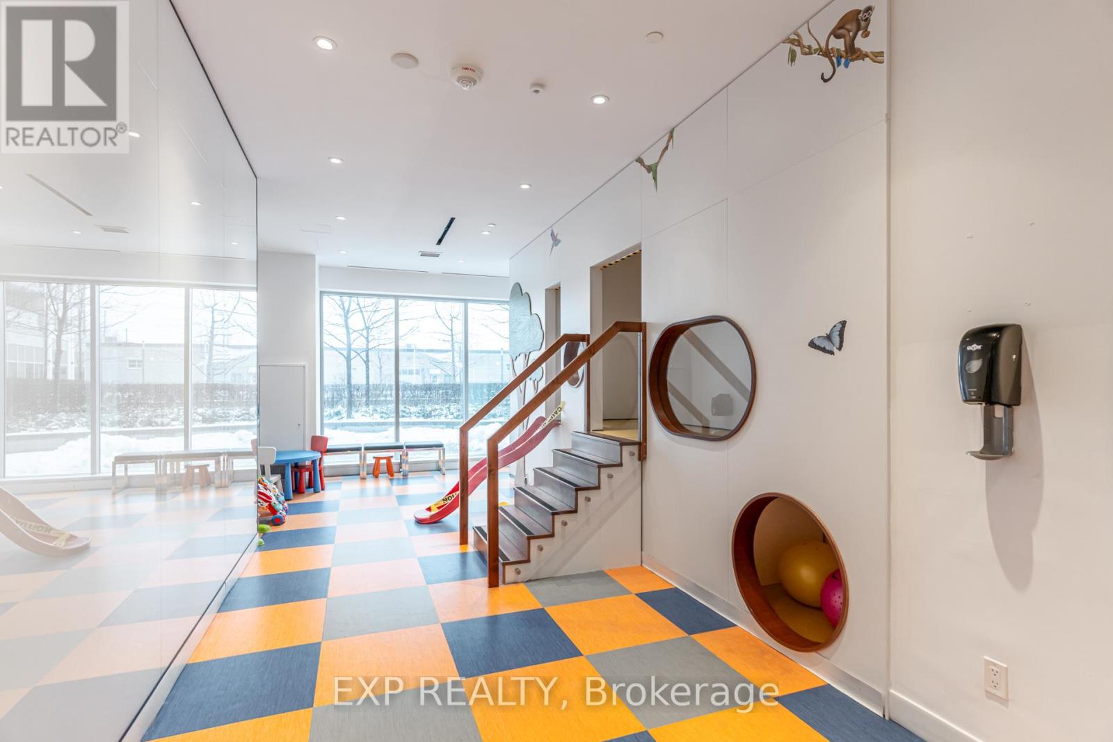 432 - 31 Tippett Road, Toronto, Ontario  M3H 0C8 - Photo 18 - C12677938