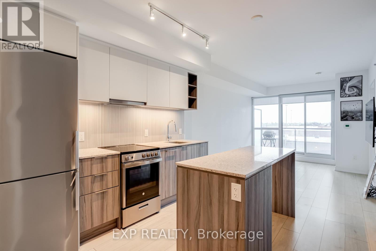 432 - 31 Tippett Road, Toronto, Ontario  M3H 0C8 - Photo 3 - C12677938