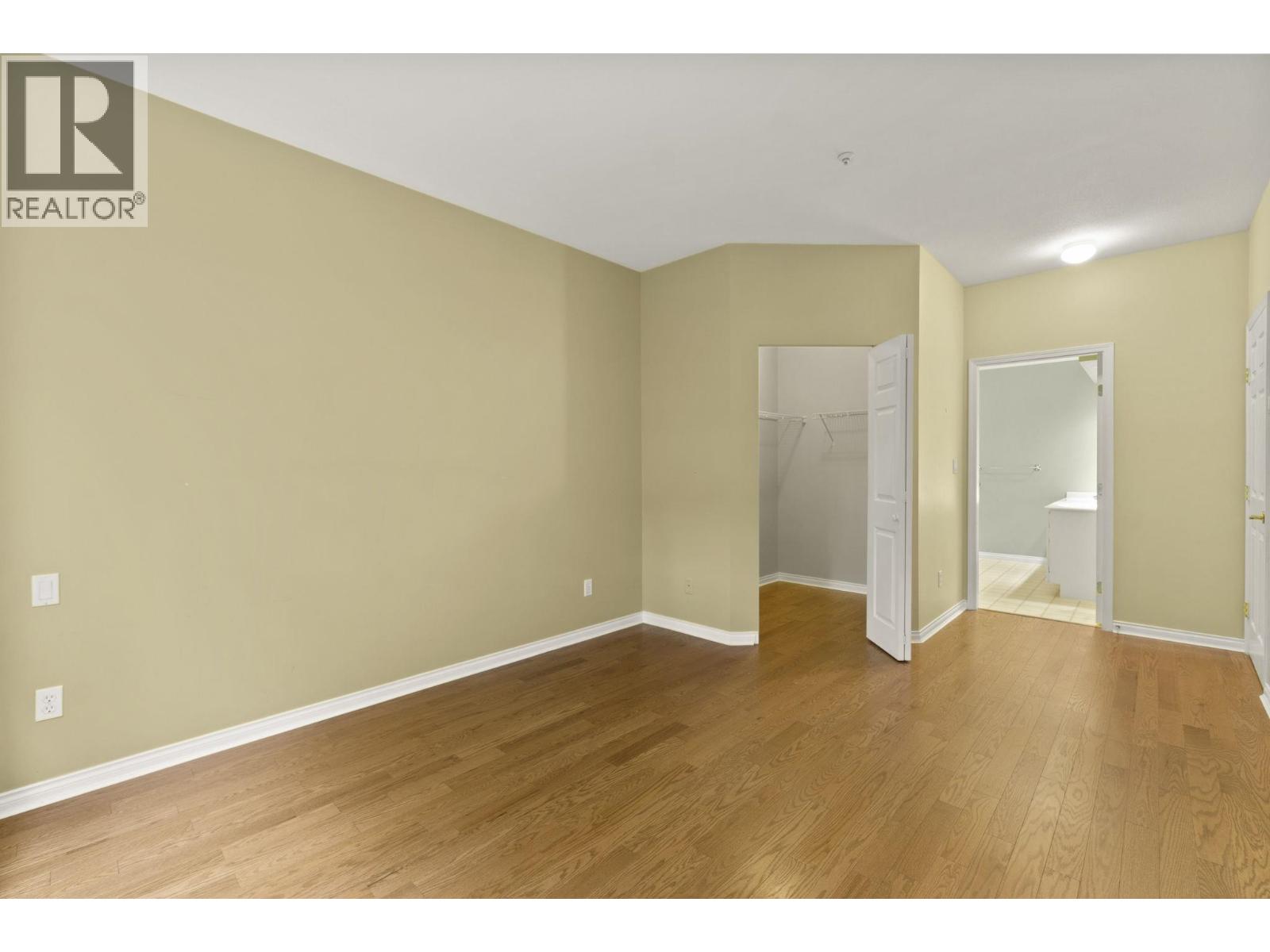 130 3098 Guildford Way, Coquitlam, British Columbia  V3B 7W8 - Photo 18 - R3077477