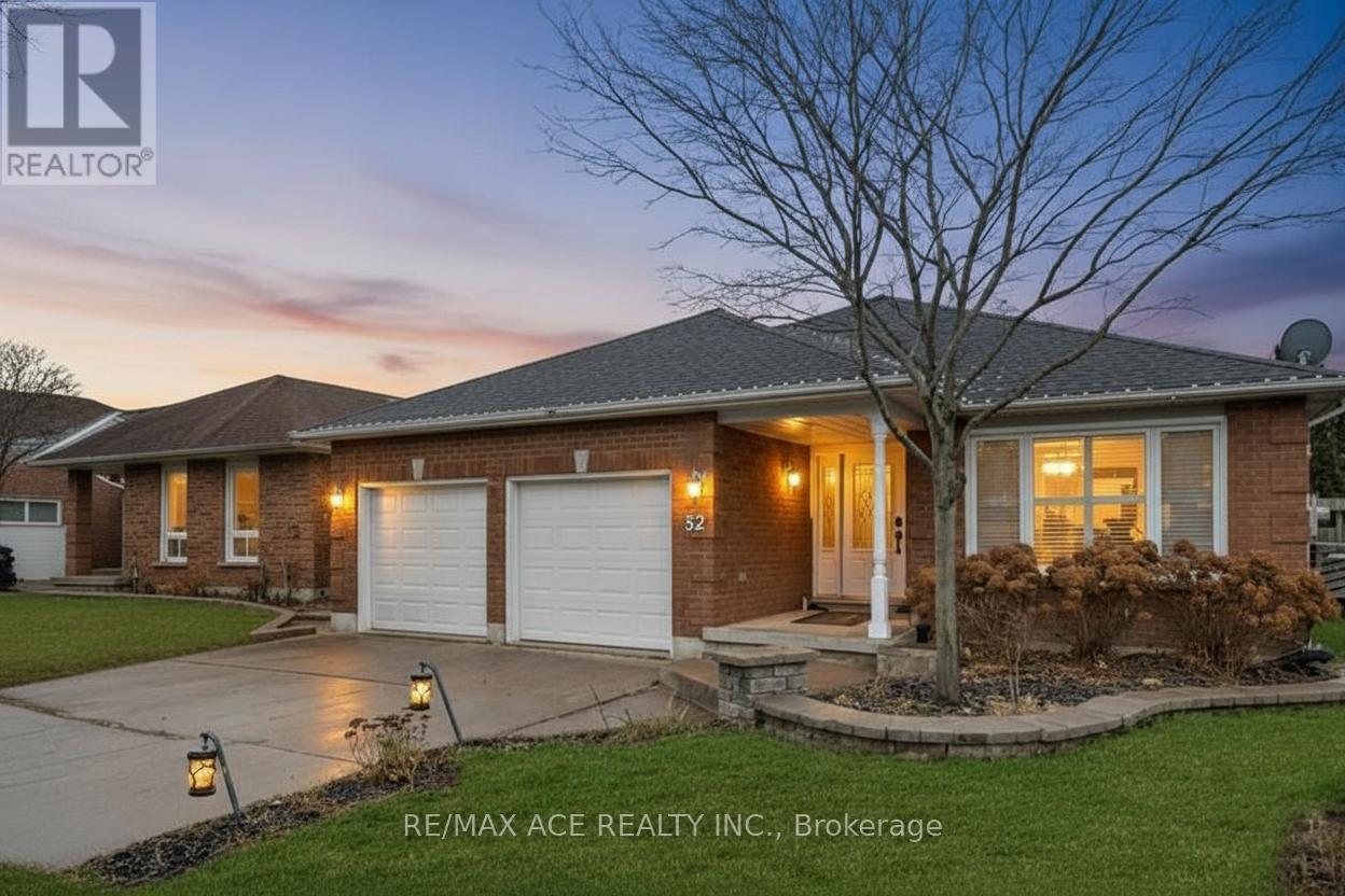 52 Foster Creek Drive, Clarington, Ontario  L1B 1G4 - Photo 2 - E12677834