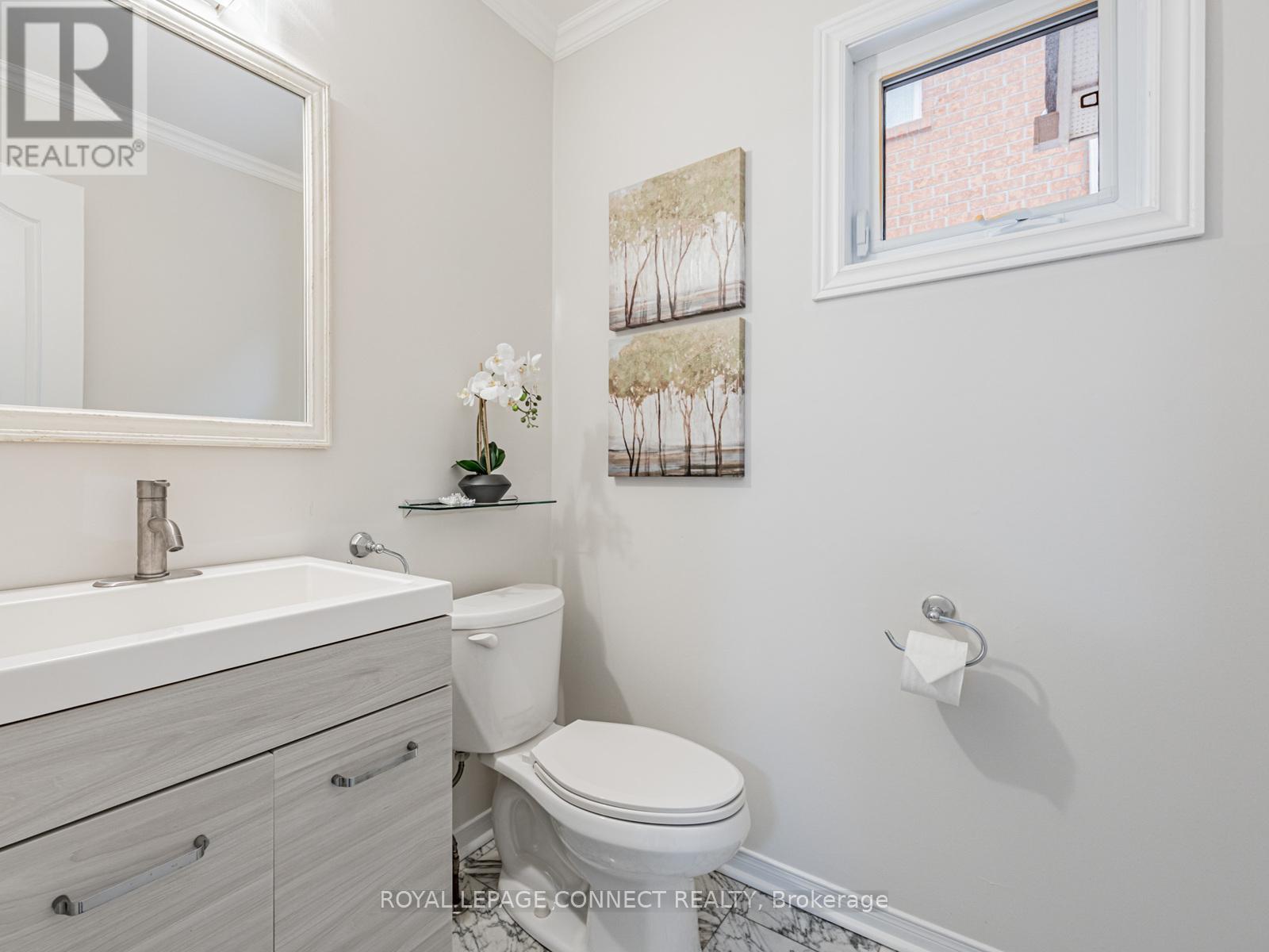 33 Meekings Drive, Ajax, Ontario  L1T 3N6 - Photo 19 - E12677878