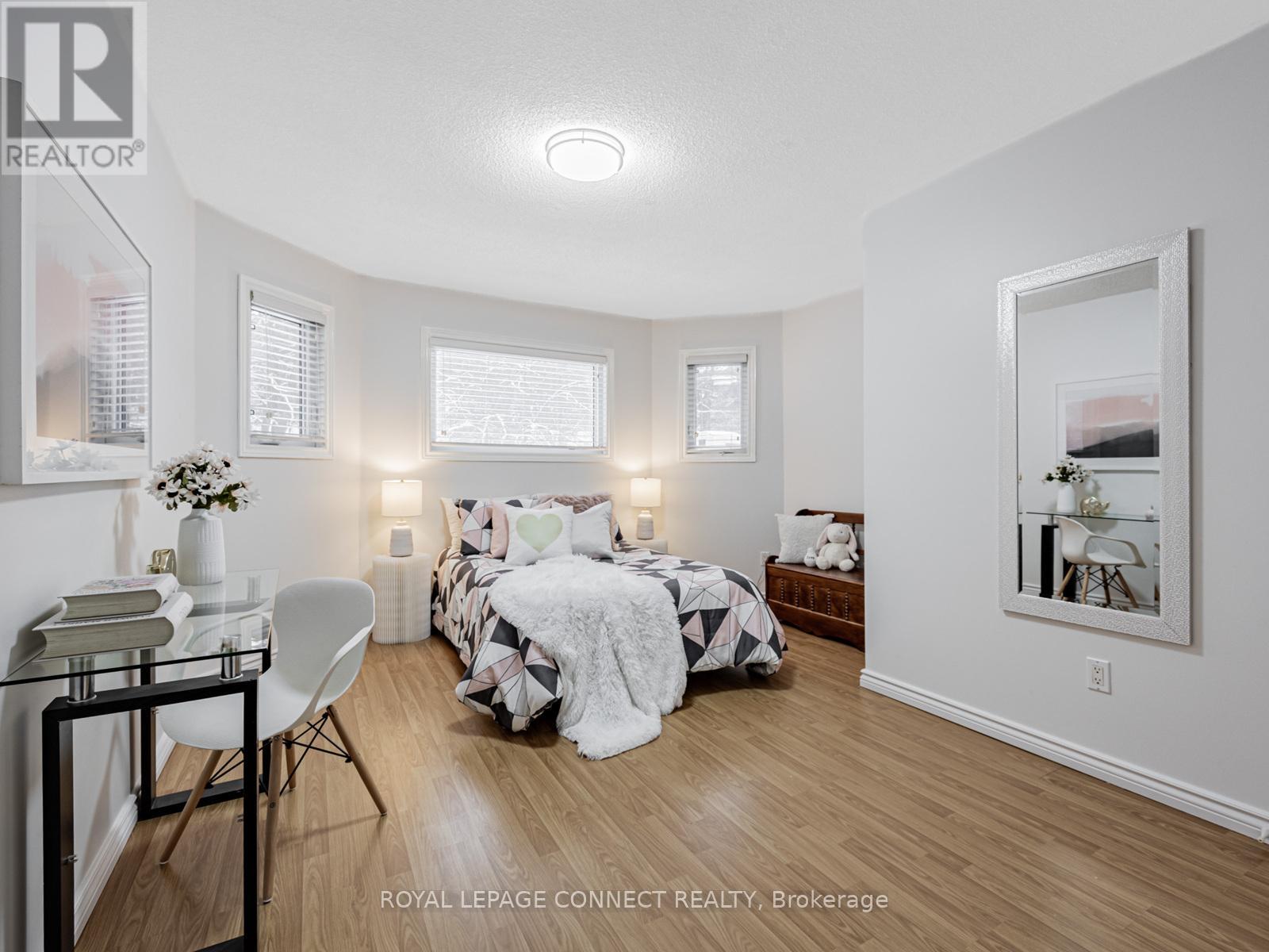 33 Meekings Drive, Ajax, Ontario  L1T 3N6 - Photo 26 - E12677878