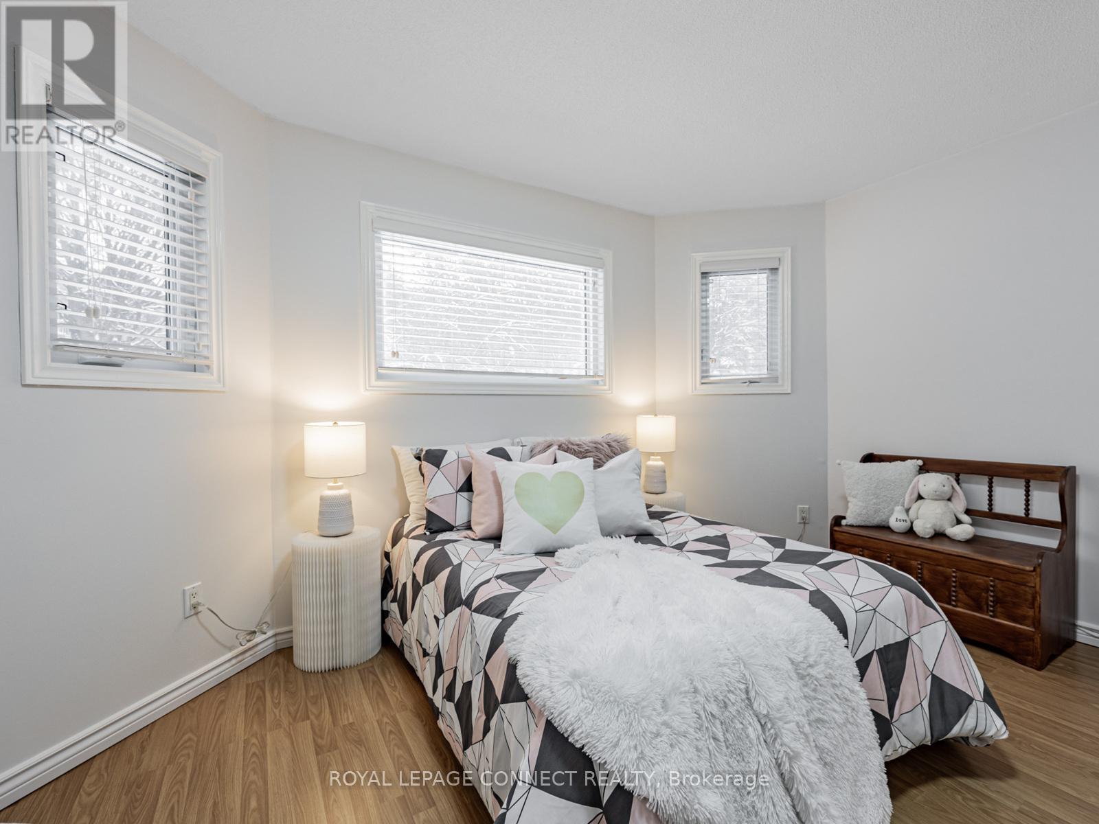 33 Meekings Drive, Ajax, Ontario  L1T 3N6 - Photo 27 - E12677878