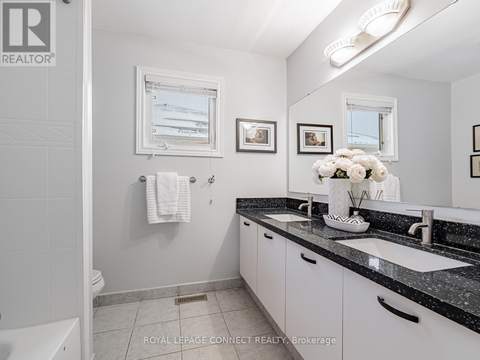 33 Meekings Drive, Ajax, Ontario  L1T 3N6 - Photo 30 - E12677878