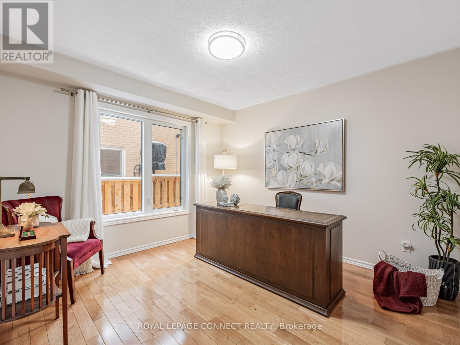 33 Meekings Drive, Ajax, Ontario  L1T 3N6 - Photo 8 - E12677878