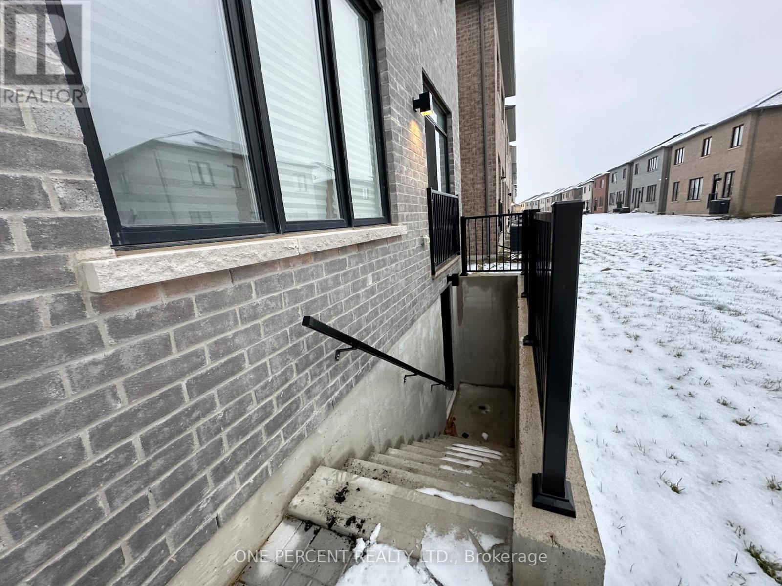 465 Kennedy Circle W, Milton, Ontario  L9E 2C4 - Photo 44 - W12659332