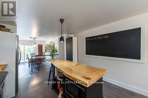 8101 Kings River Road, Ramara, Ontario  L0K 2B0 - Photo 13 - S12677860