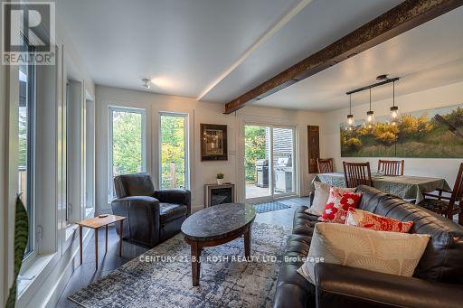 8101 Kings River Road, Ramara, Ontario  L0K 2B0 - Photo 17 - S12677860