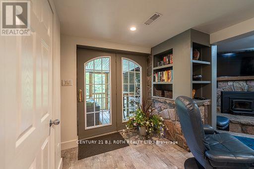 8101 Kings River Road, Ramara, Ontario  L0K 2B0 - Photo 28 - S12677860