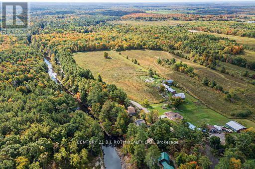 8101 Kings River Road, Ramara, Ontario  L0K 2B0 - Photo 45 - S12677860