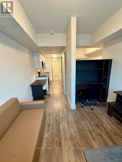 223 - 652 Princess Street, Kingston, Ontario K7L 1E5 - Photo 2 - X12676520