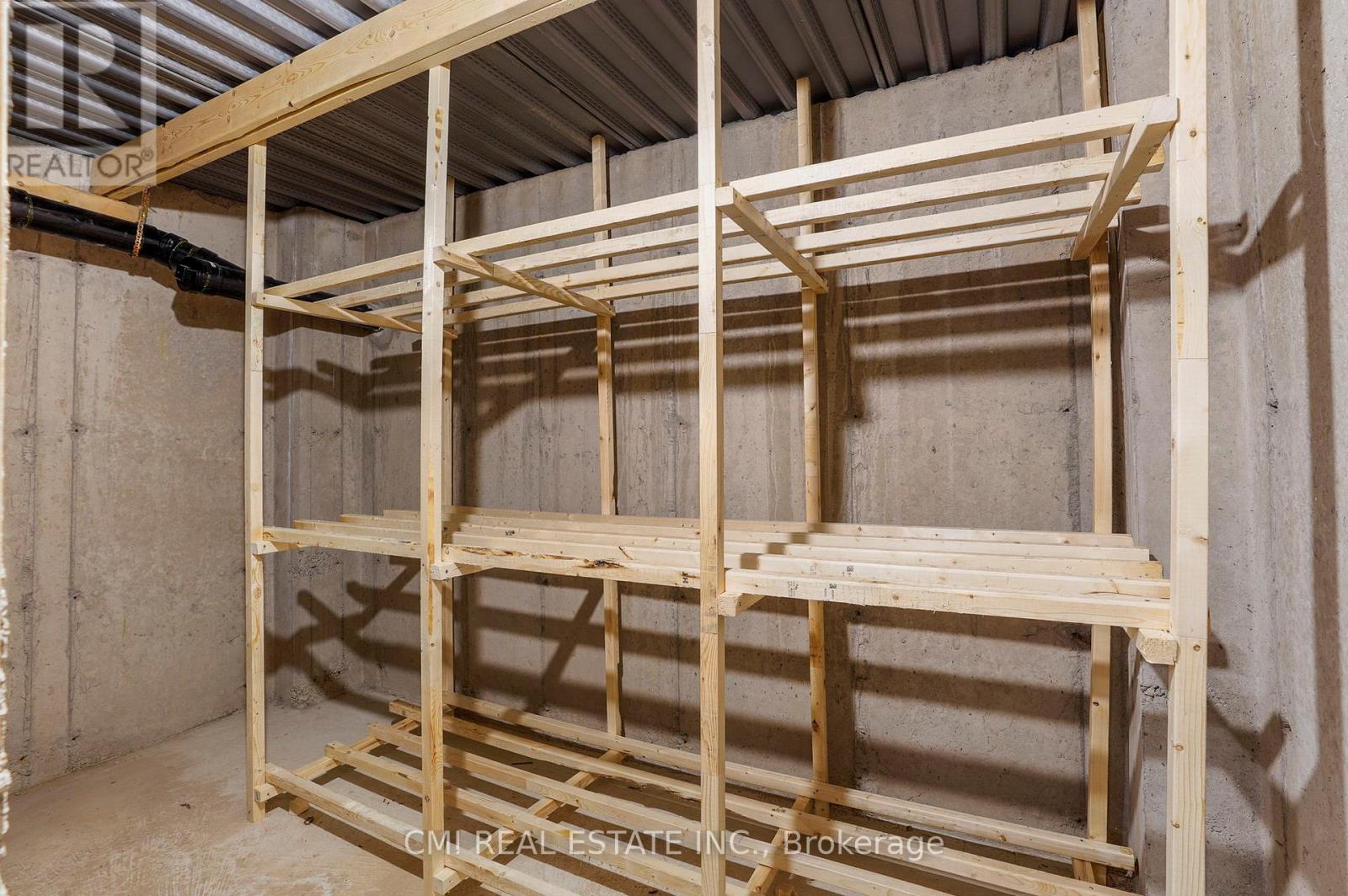 32 Alayche Trail, Welland, Ontario  L3C 0J7 - Photo 36 - X12677828