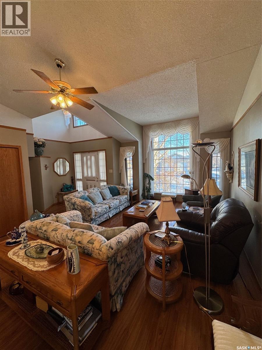 2506 Eagle Rise, North Battleford, Saskatchewan  S9A 3Z1 - Photo 4 - SK026439