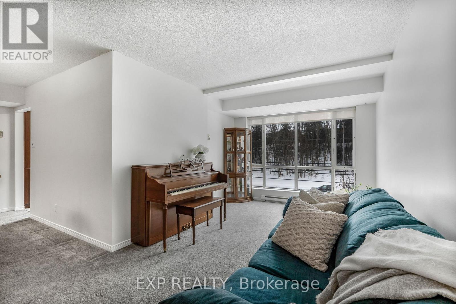 510 - 330 Centrum Boulevard, Ottawa, Ontario  K1E 3W2 - Photo 5 - X12678012