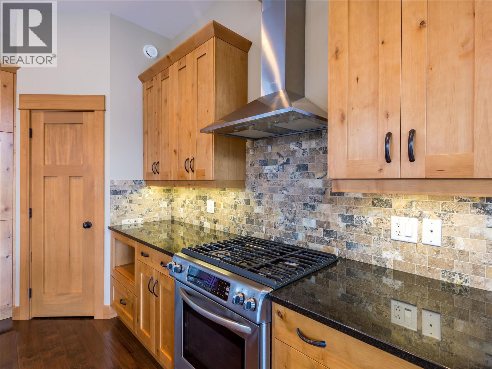 9966 Purcell Drive, Silver Star, British Columbia  V1B 0S1 - Photo 8 - 10372287