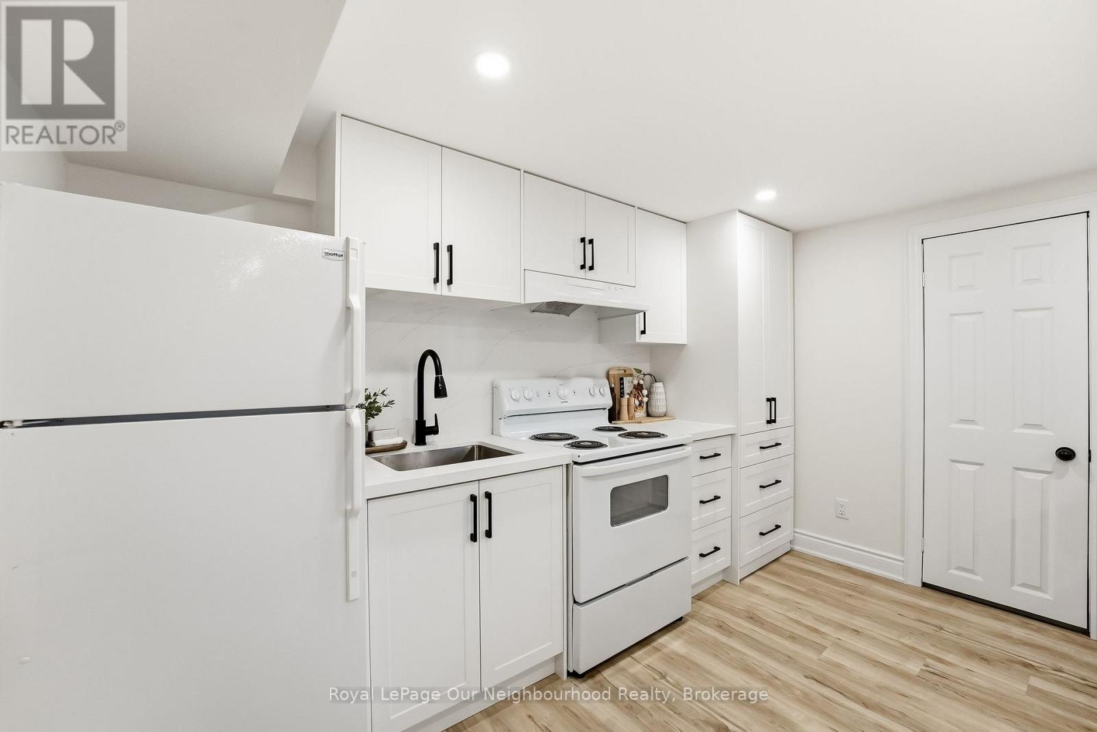 1346 Scugog Avenue, Oshawa, Ontario  L1J 1J7 - Photo 25 - E12678134