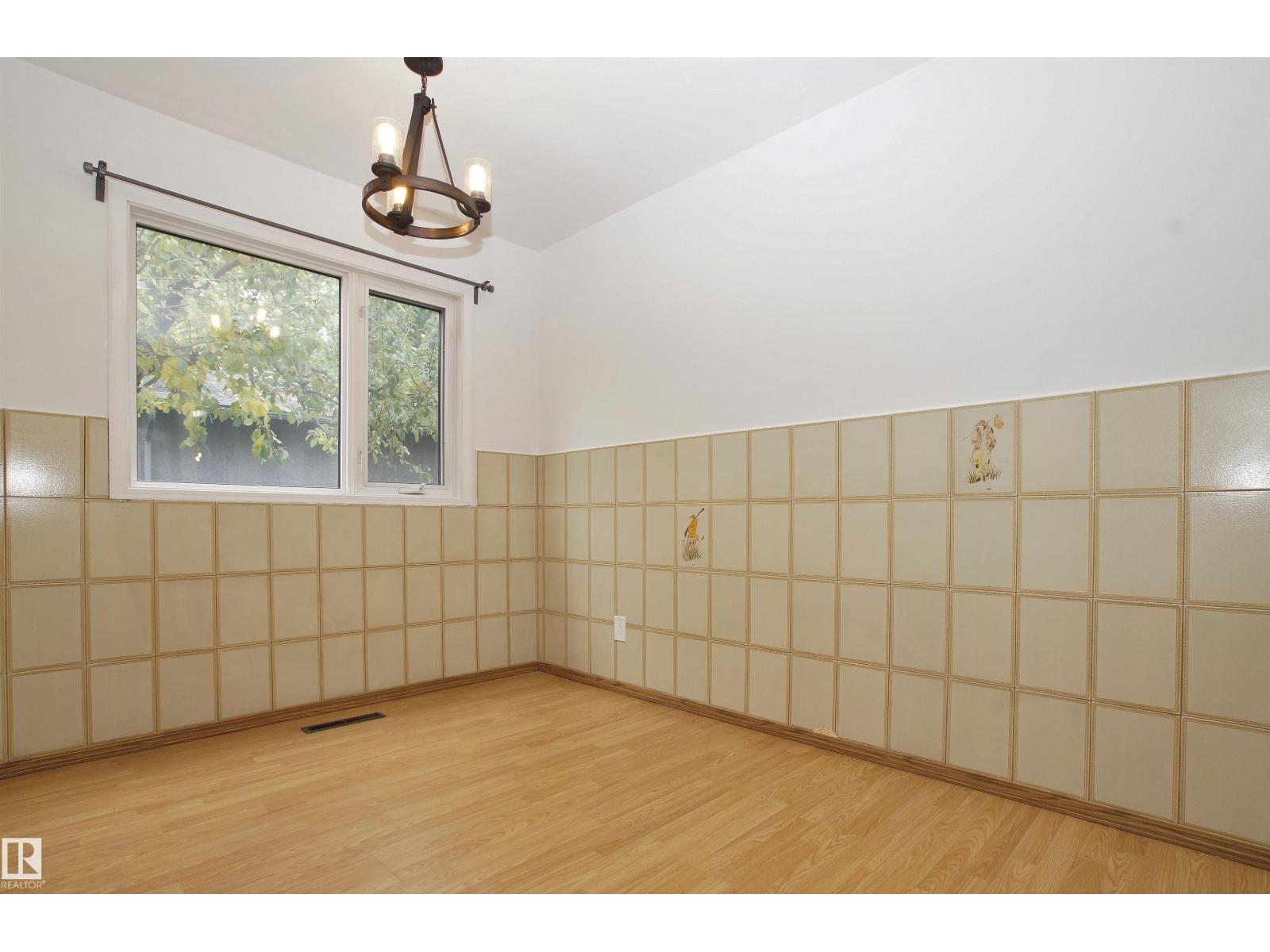 12415 80 St Nw, Edmonton, Alberta  T5B 2P8 - Photo 13 - E4461135