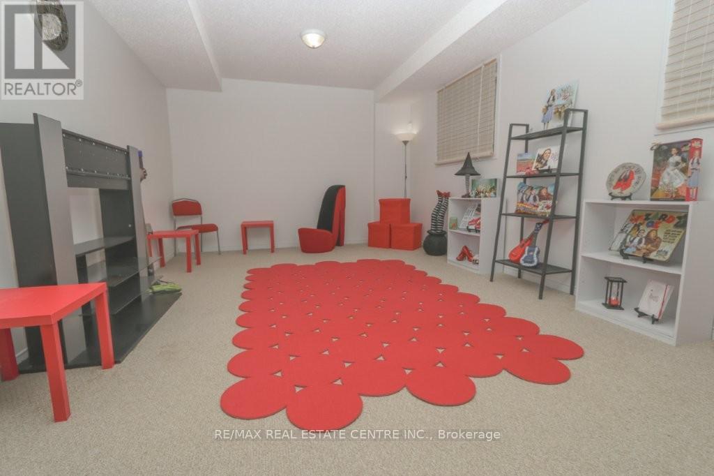 15 Gees Way, Cambridge, Ontario  N3C 4M5 - Photo 21 - X12678014