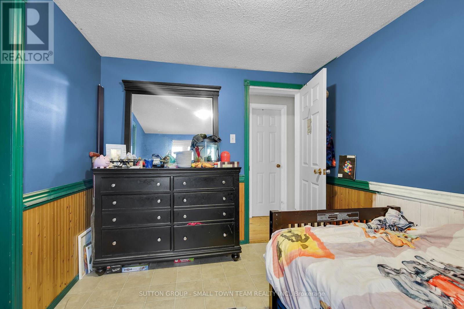 69897 Goshen Line, South Huron, Ontario  N0M 1M0 - Photo 19 - X12678090