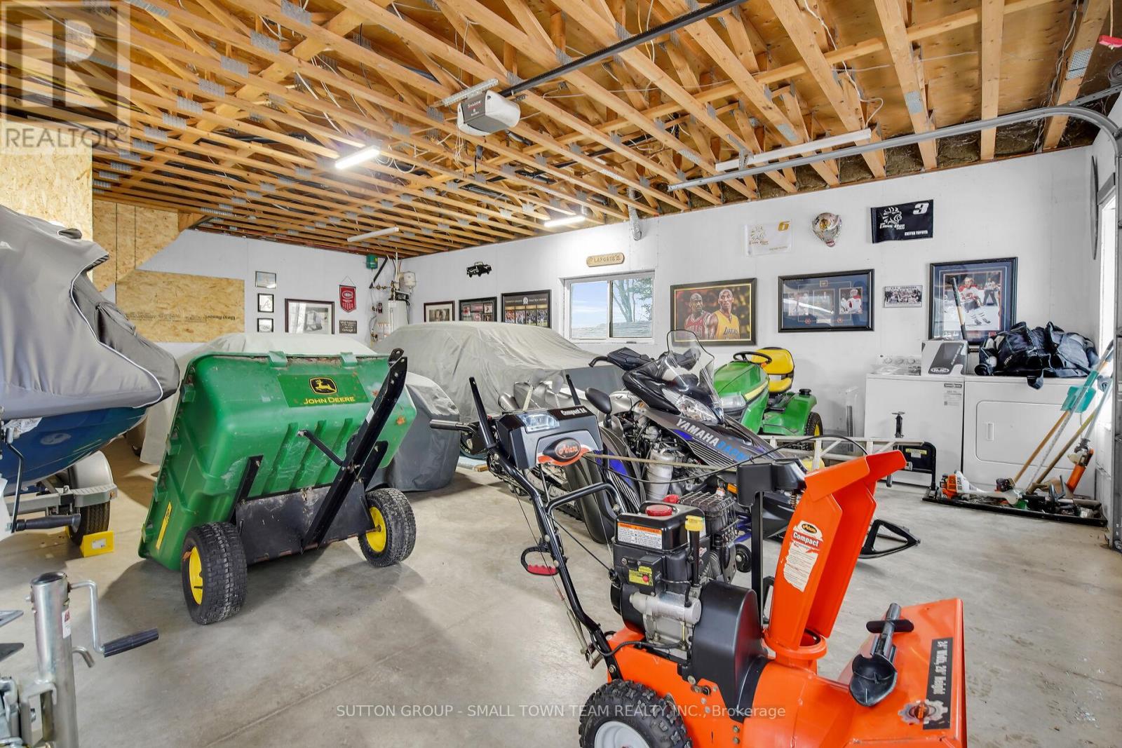 69897 Goshen Line, South Huron, Ontario  N0M 1M0 - Photo 41 - X12678090