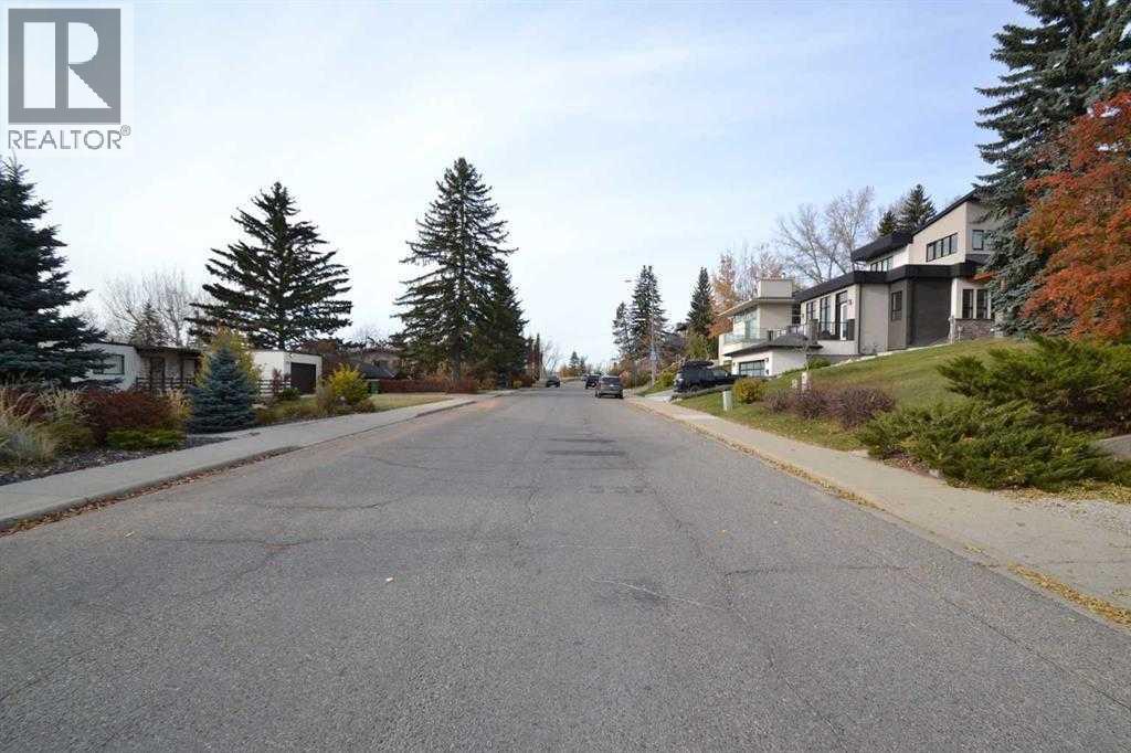 2304 Juniper Road Nw, Calgary, Alberta  T2N 3V2 - Photo 11 - A2276965