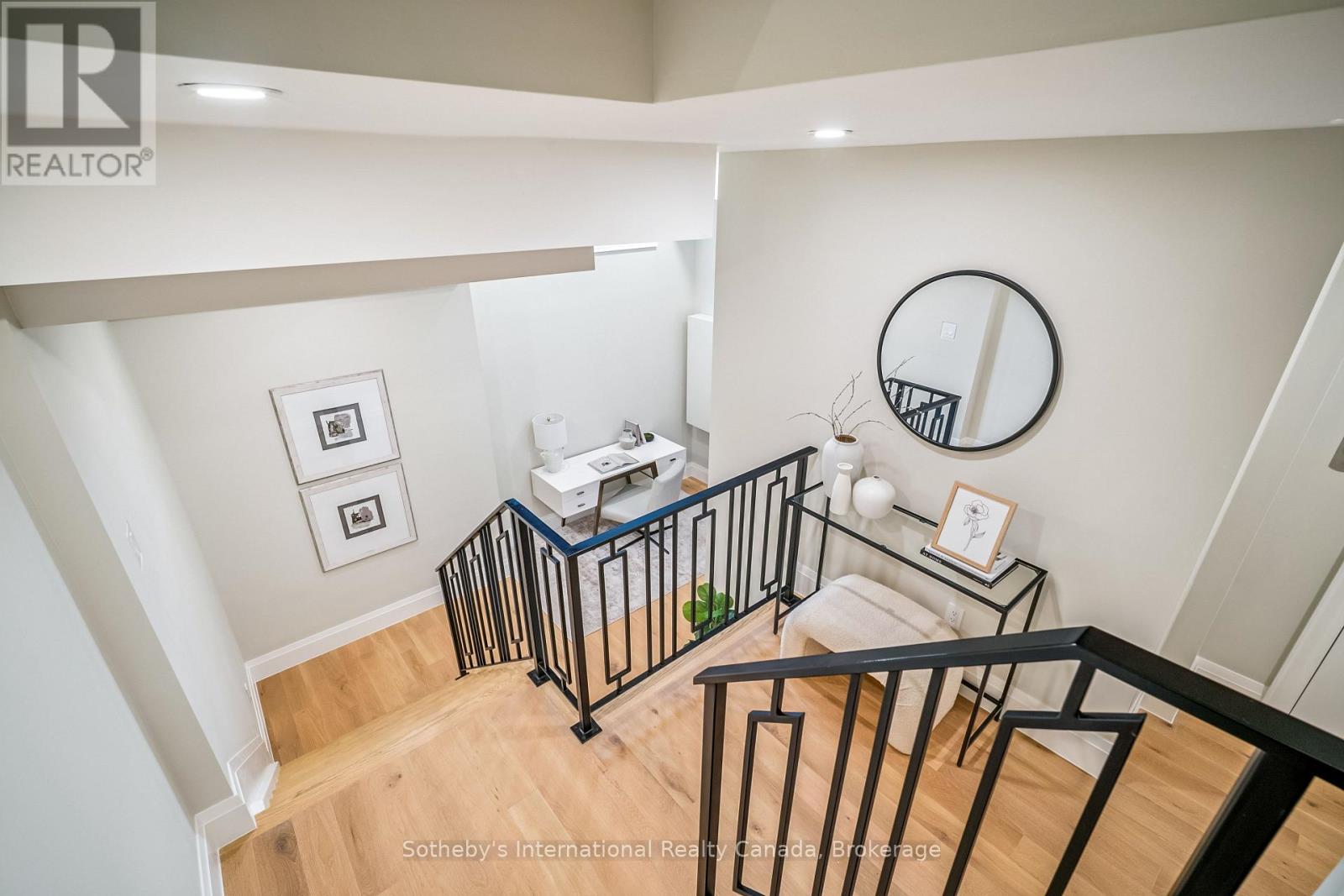 249 Rebecca Street, Oakville, Ontario  L6K 2W4 - Photo 38 - W12678100