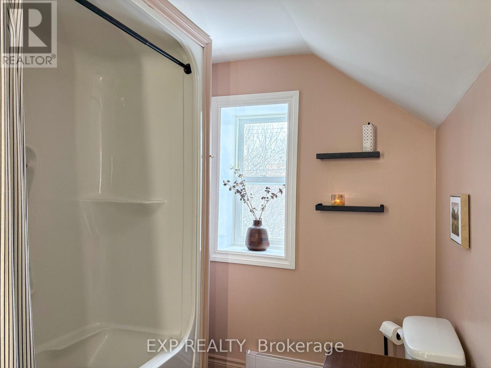 138 Blake Street, Renfrew, Ontario  K7V 2L2 - Photo 21 - X12678180