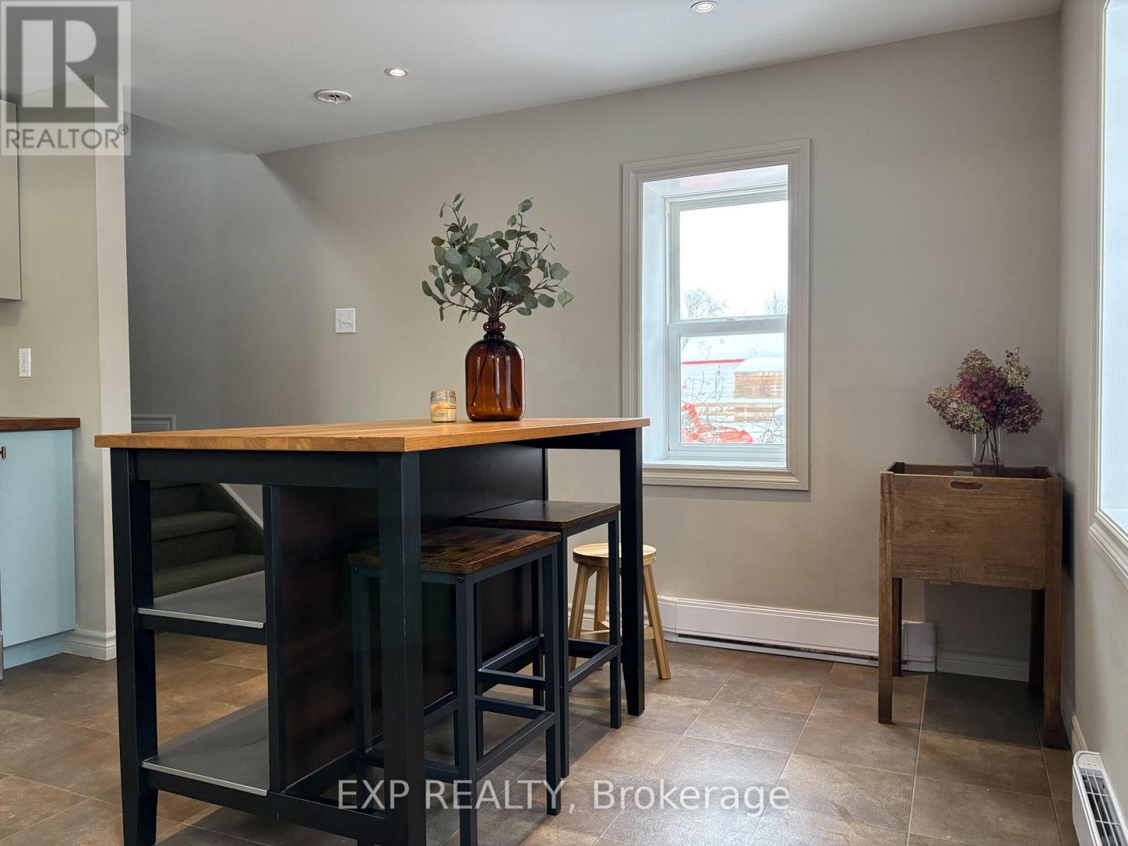 138 Blake Street, Renfrew, Ontario  K7V 2L2 - Photo 4 - X12678180