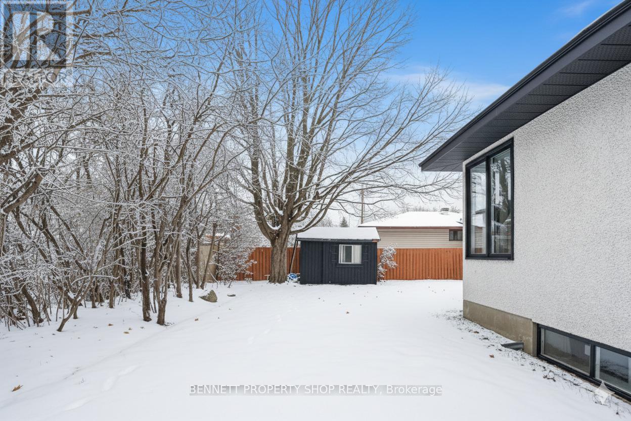 1327 Avenue S Avenue, Ottawa, Ontario  K1G 0C4 - Photo 16 - X12678130