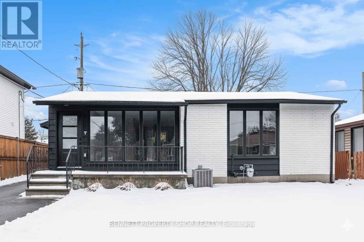 1327 Avenue S Avenue, Ottawa, Ontario  K1G 0C4 - Photo 3 - X12678130