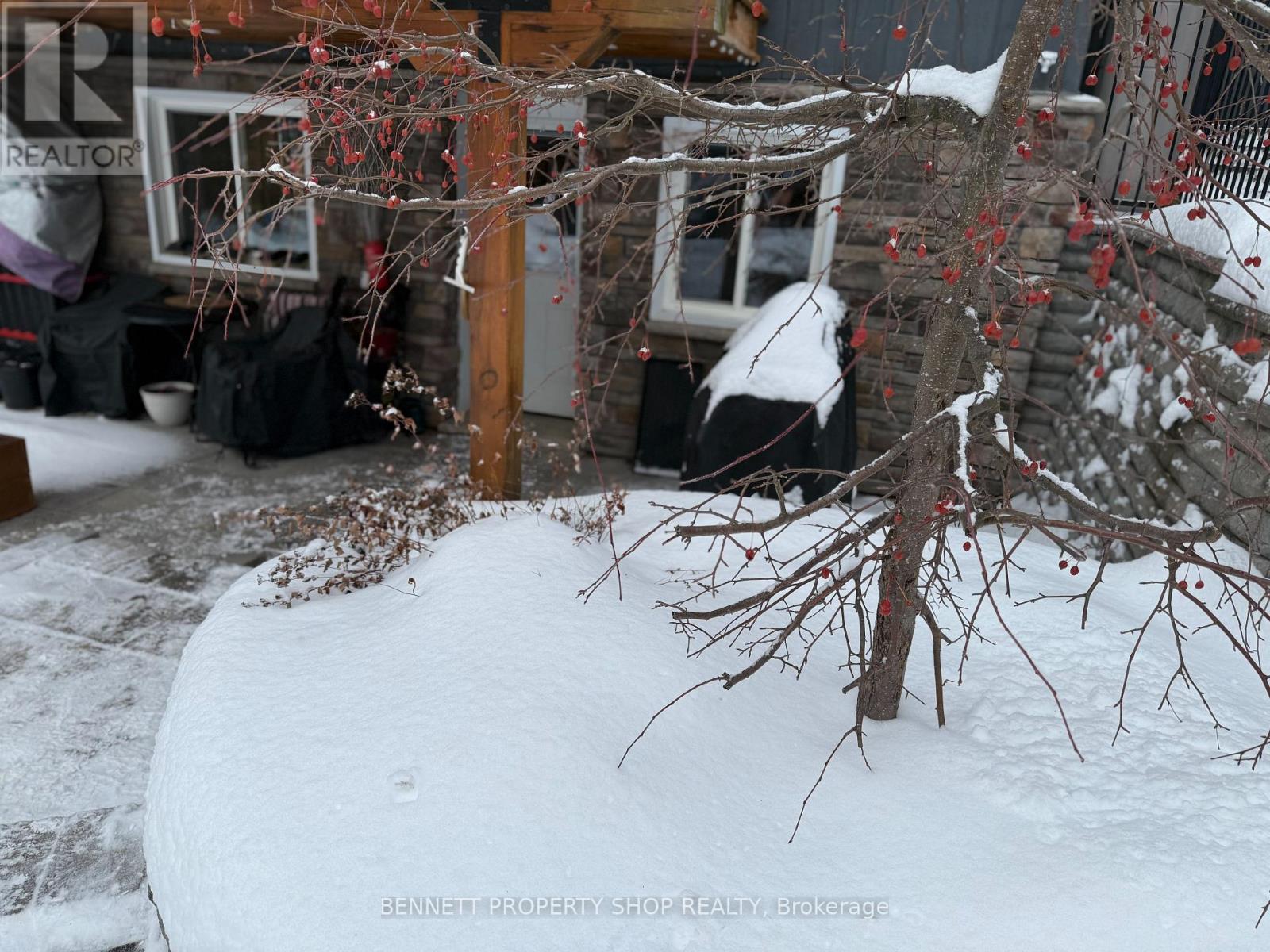 GETAWAY - 579 PENESHULA ROAD, Lanark Highlands, Ontario