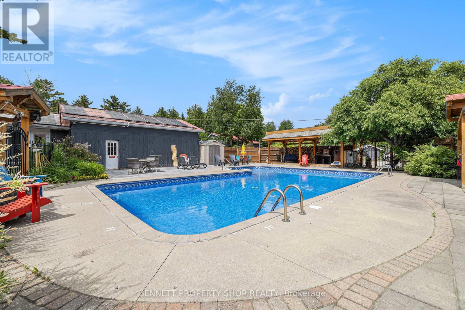 Getaway - 579 Peneshula Road, Lanark Highlands, Ontario  K0A 3L0 - Photo 12 - X12678168