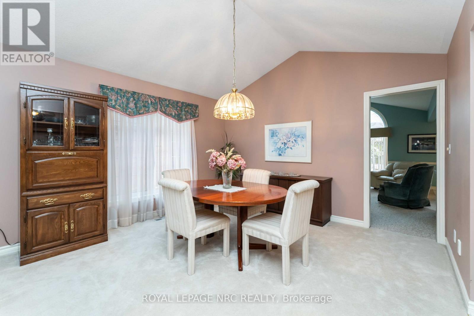 5985 Mountaingate Drive, Niagara Falls, Ontario  L2J 4H9 - Photo 10 - X12678028