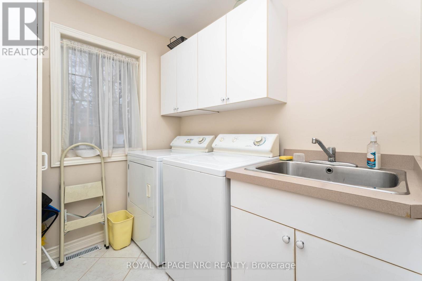 5985 Mountaingate Drive, Niagara Falls, Ontario  L2J 4H9 - Photo 32 - X12678028