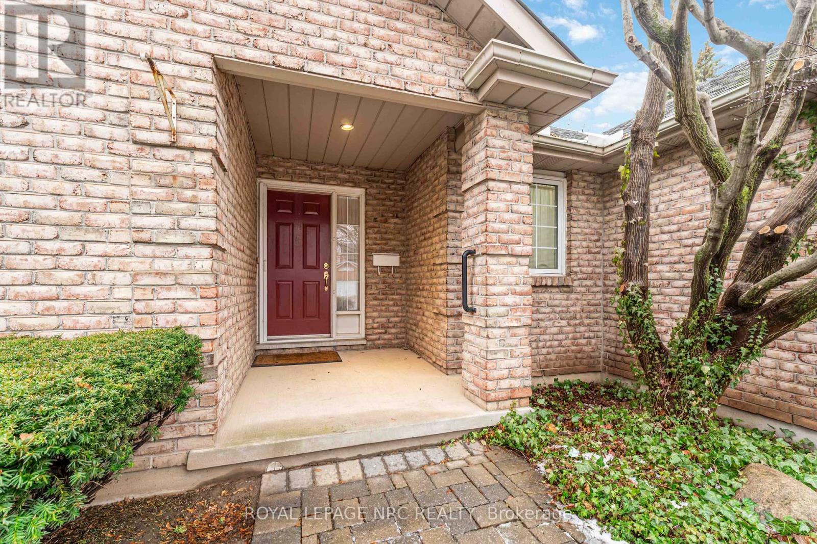 5985 Mountaingate Drive, Niagara Falls, Ontario  L2J 4H9 - Photo 4 - X12678028