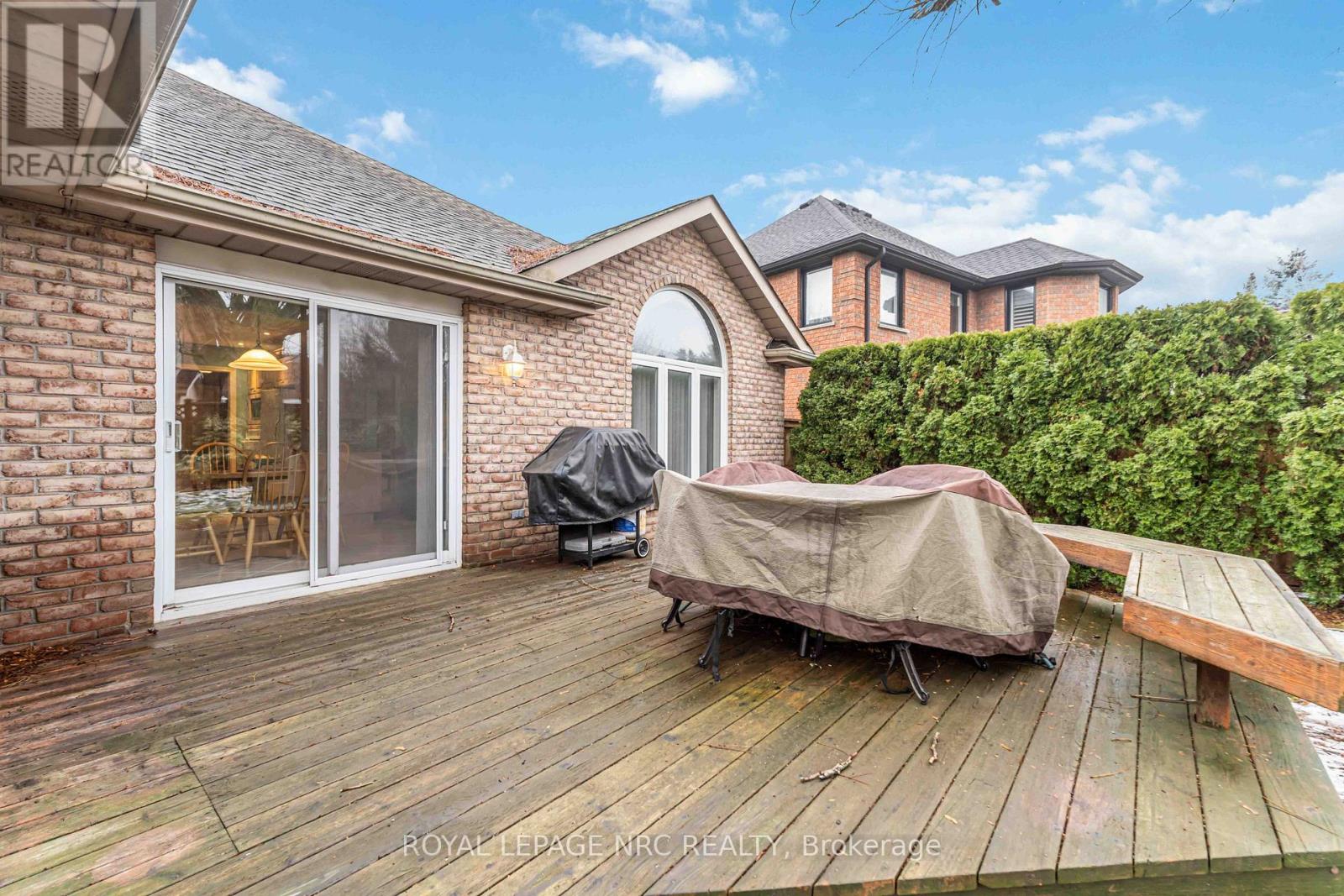 5985 Mountaingate Drive, Niagara Falls, Ontario  L2J 4H9 - Photo 42 - X12678028